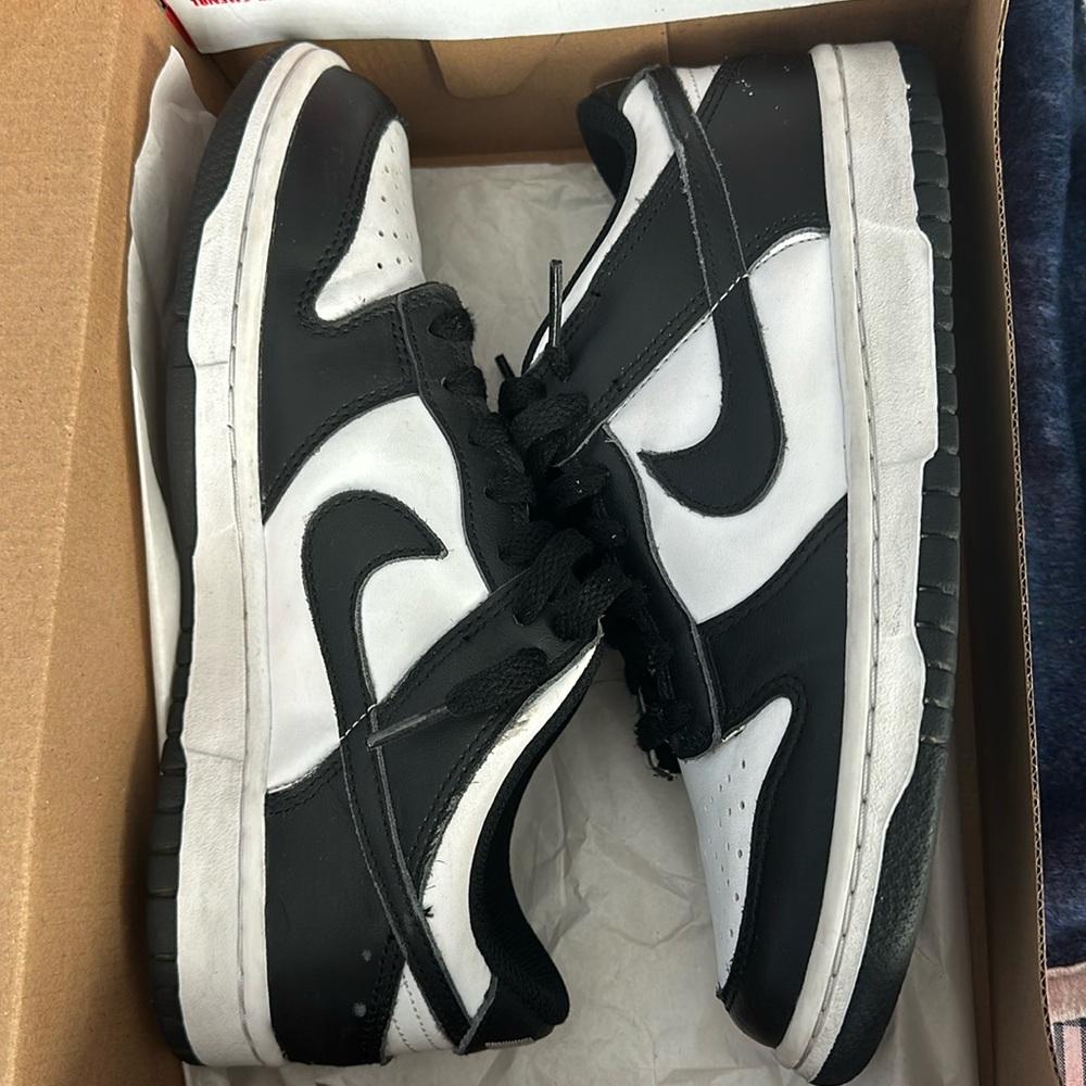 Panda dunk, size 6, worn a few times, like new, good conditioning